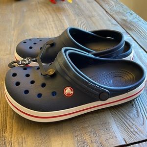 NWT Crocs Size Junior 4 Navy w Red Stripe